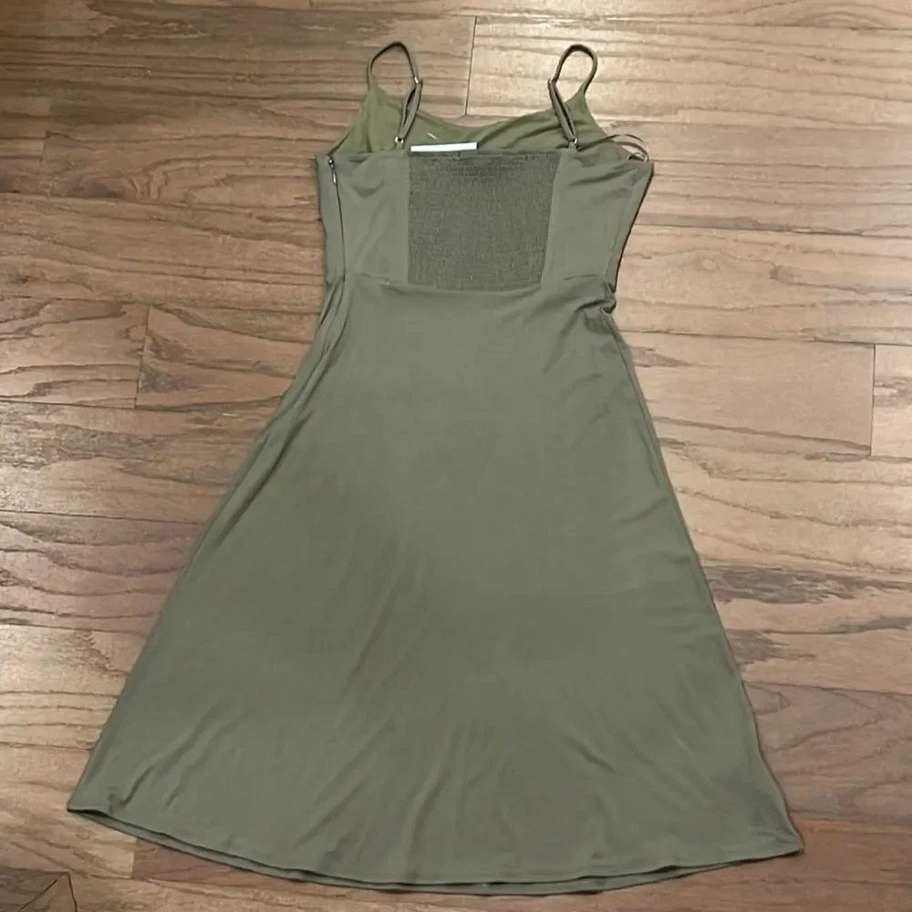 NWT LOFT Petite Green Midi Dress - Size 0P - Picture 2 of 9